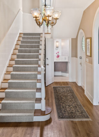 1867 Vancouver Drive MLS 30