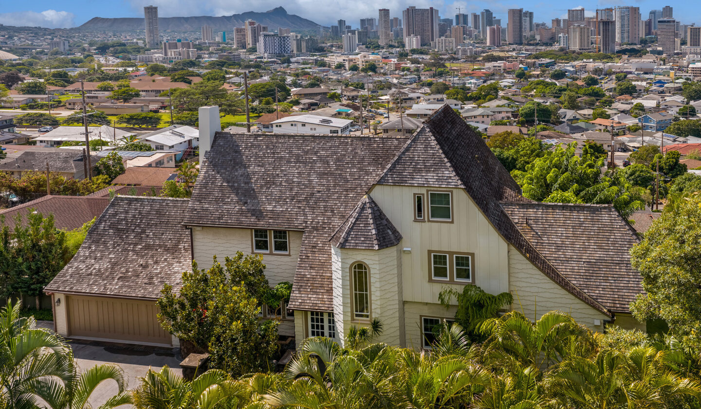 1867 Vancouver Drive 136