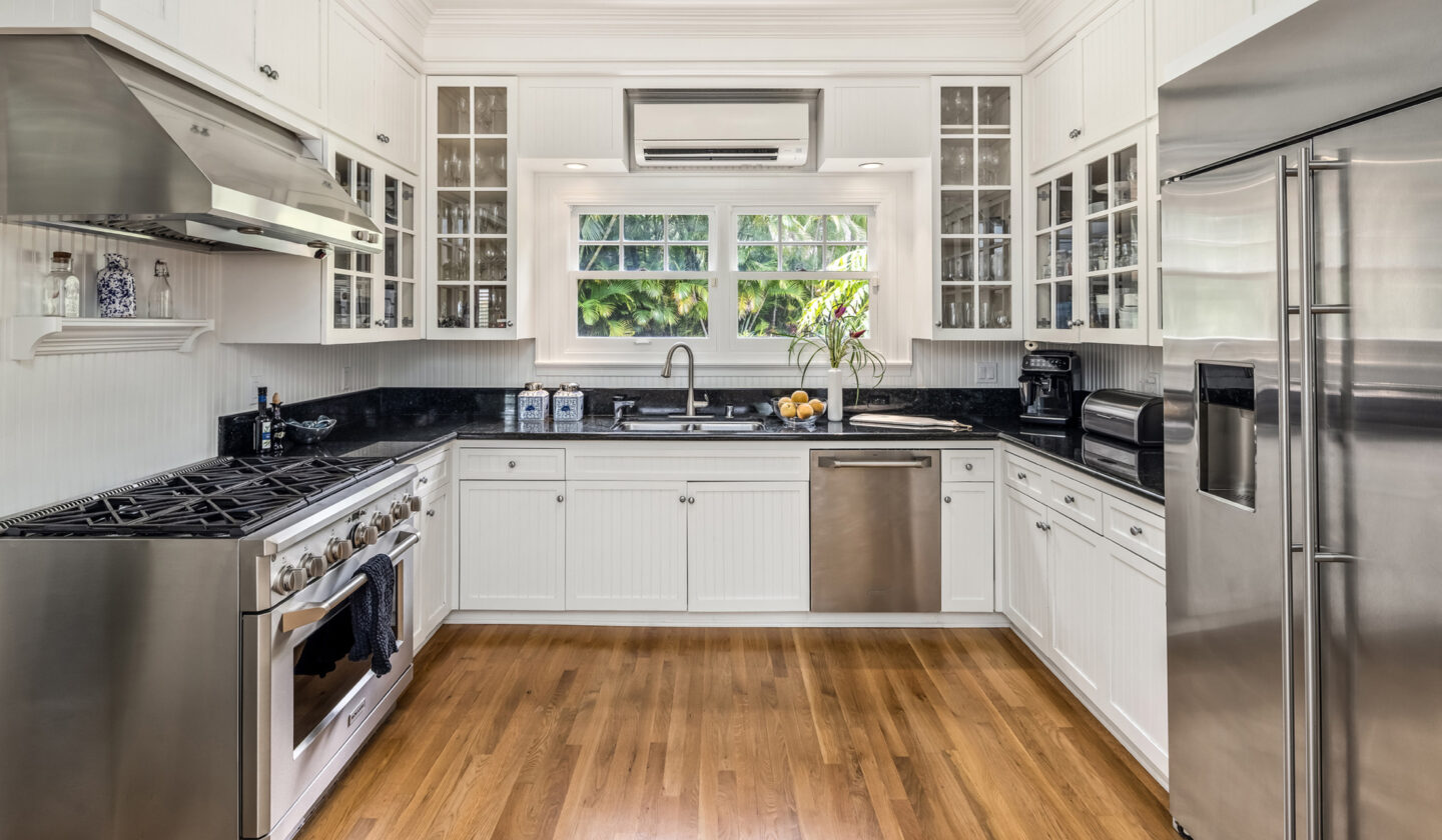 1867 Vancouver Drive MLS 24