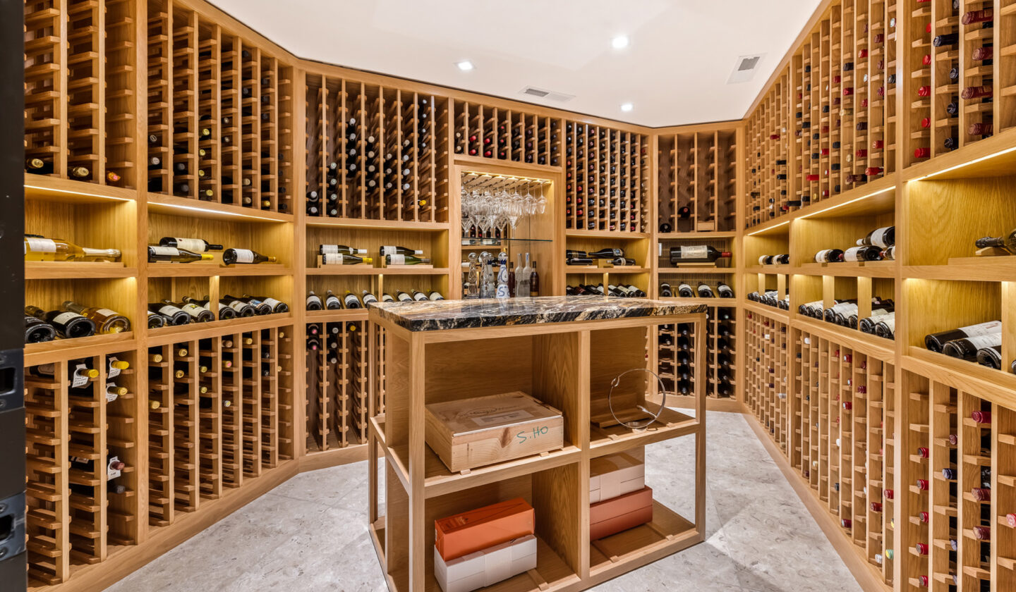 1867 Vancouver Drive MLS 33